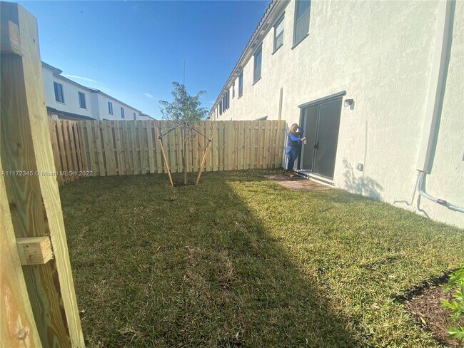 Foto del edificio - 23201 SW 111th Ave
