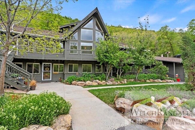 Stunning Emigration Canyon Home - Spacious... - Stunning Emigration Canyon Home - Spacious...