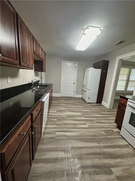 Foto del edificio - 1093 Mayson Turner Rd NW