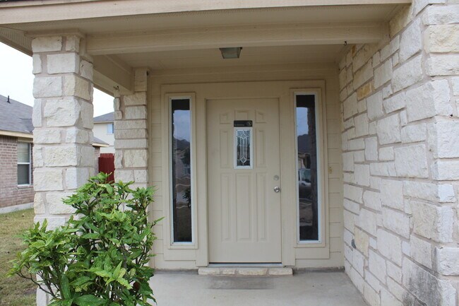 Foto del edificio - 3 bedroom, 2 bath house