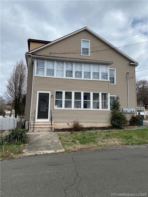 8 Richards Ave Unit 3, Seymour, CT 06483 Room for Rent in Seymour, CT