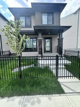 Building Photo - 3116 Challand Ln