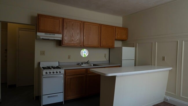 Photo - 1124 Commonwealth Ave Apartment