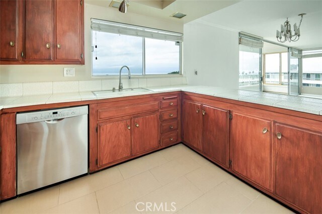 Building Photo - 32709 Seagate Dr