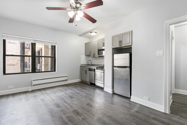 Foto del edificio - 4555 Malden St