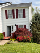 Building Photo - 44 Tulip Grove Cir
