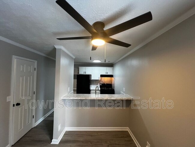 Foto del edificio - 5874-H Century Oaks Drive