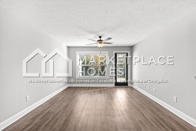 Foto del edificio - 128 Downsbury Rd