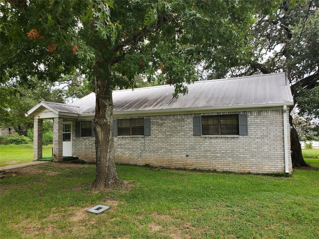 Primary Photo - 210 N Brazos St