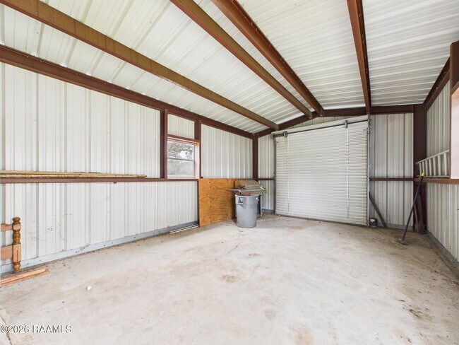 Building Photo - 4525 Verot School Rd