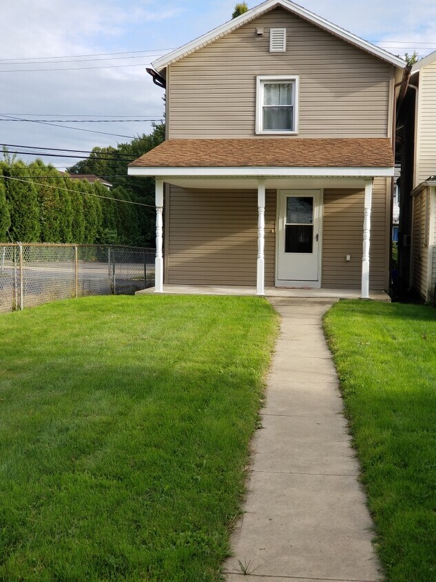 Primary Photo - 82 Zerby Ave