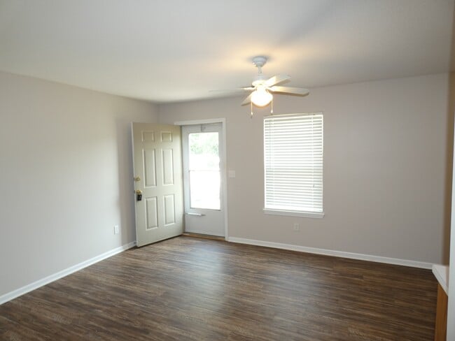 Foto del edificio - 3612 NE 72nd St