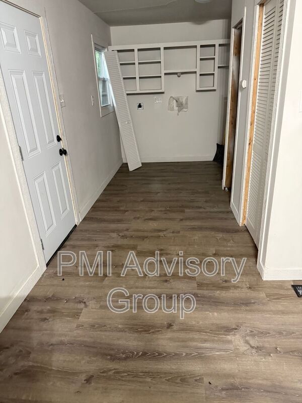Foto del edificio - 3108 SE Colfax St
