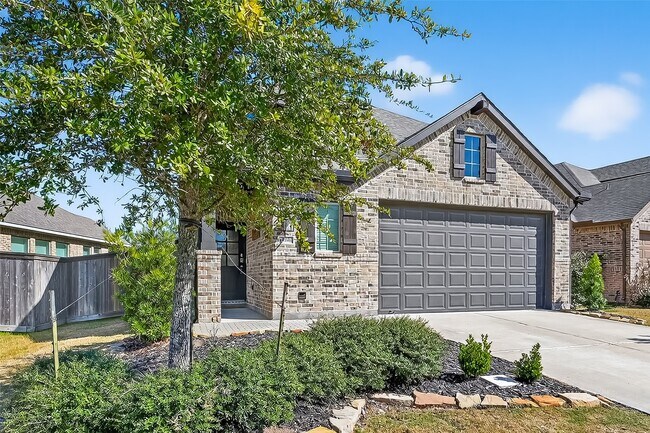 Foto del edificio - 15006 Eves Necklace Ct