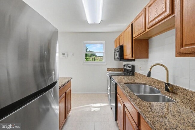 Foto del edificio - 14356 Shaw Ct