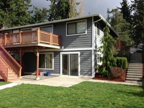 Building Photo - 1321 Toledo St