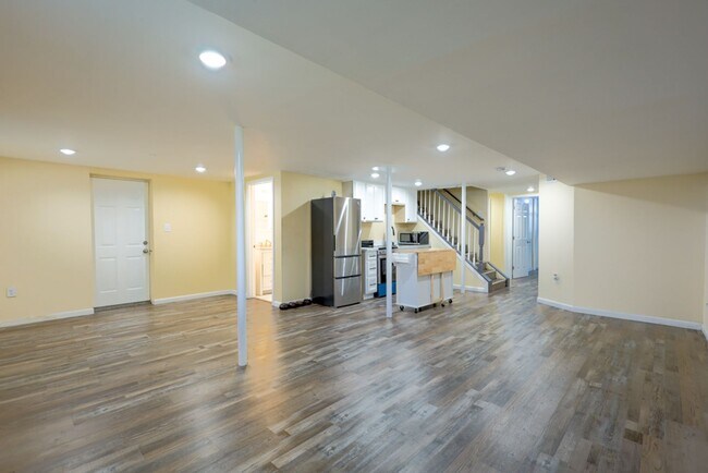 Foto del edificio - Cozy 1 BR/1 BA Apartment in Severna Park!