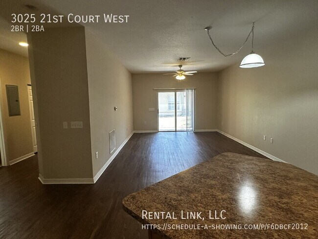 Building Photo - 3025 21 Ct W