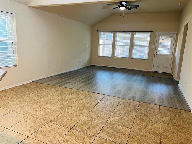 Building Photo - 3247 Upland Spring Trace