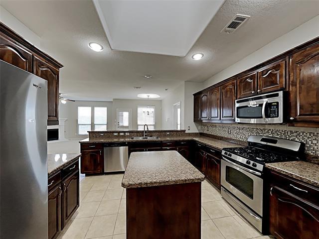 Building Photo - 12825 Hidden Valley Ct