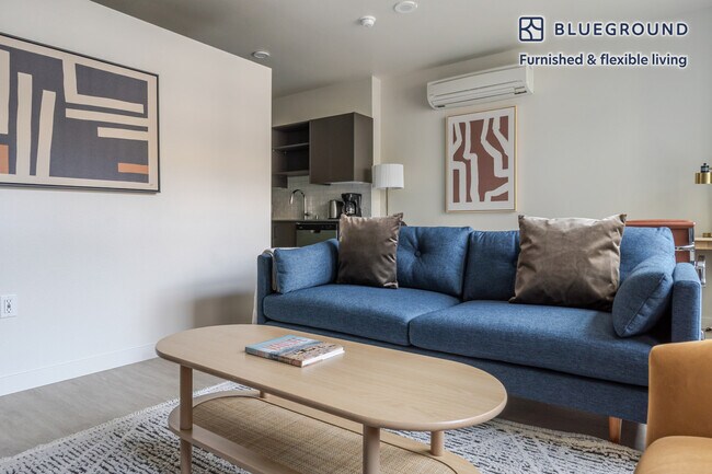 Foto del edificio - 1955 129th Ave NE