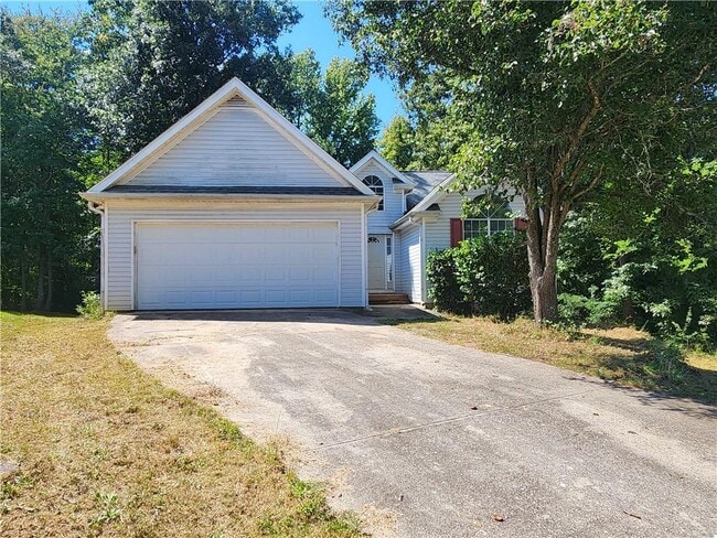 Building Photo - 922 Sweetwater Way