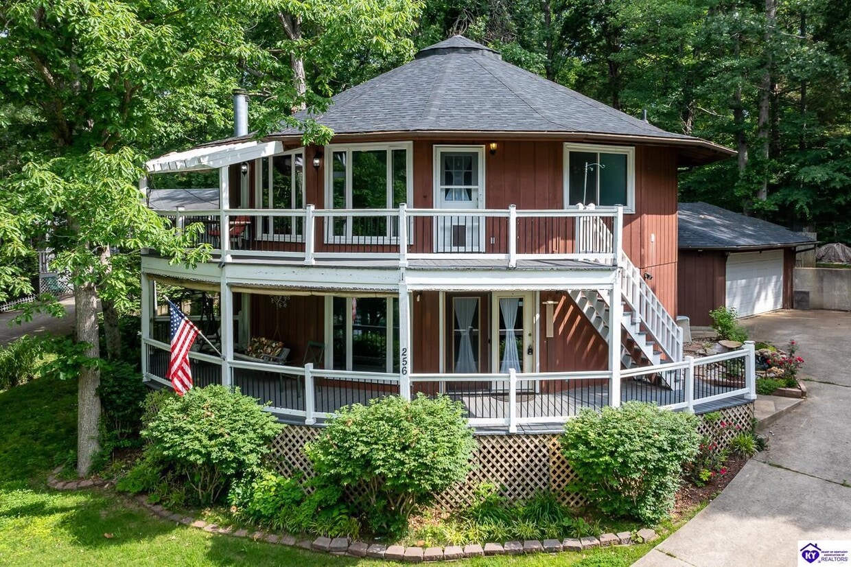 Primary Photo - 256 Sunny View Rd