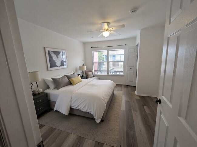 Foto del edificio - 4015 Venetian Bay Dr
