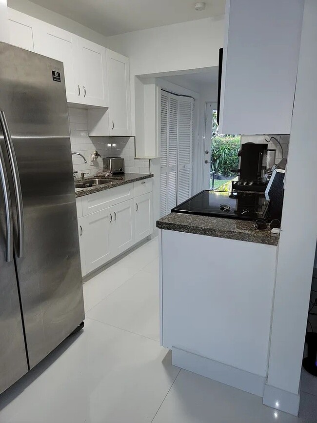 Foto del edificio - 6436 SW 32nd St