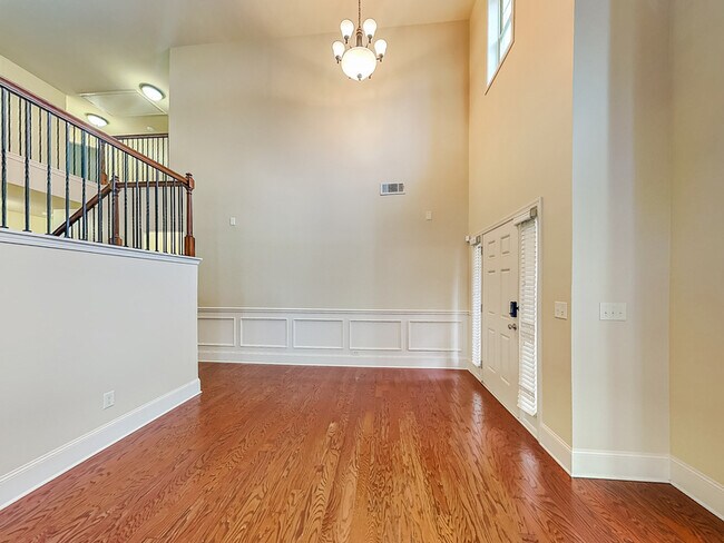 Foto del edificio - 5301 Cedar Mill Dr