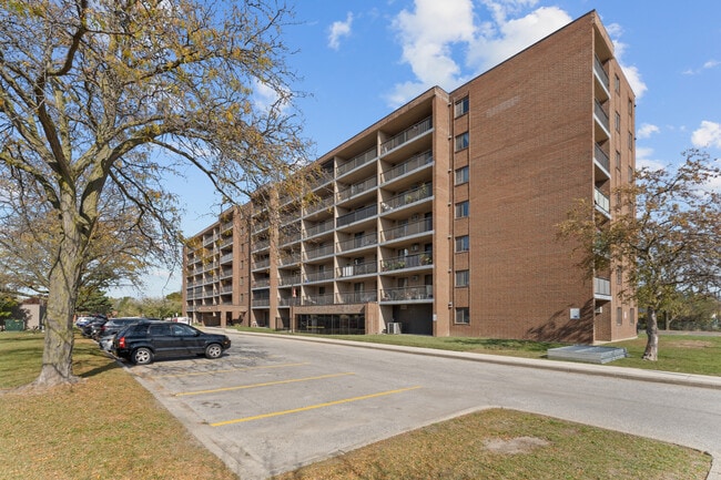 Building Photo - Tecumseh Terrace Apartments