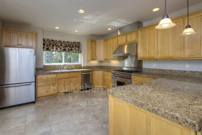 Foto del edificio - 8895 Starr Rd