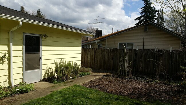 Garden plot and raspberry bushes - 2515 Whitman Court NE