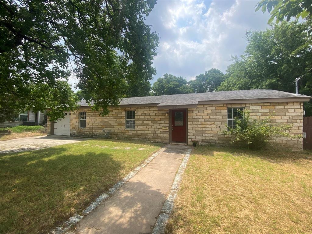 Primary Photo - 5413 Manor Rd