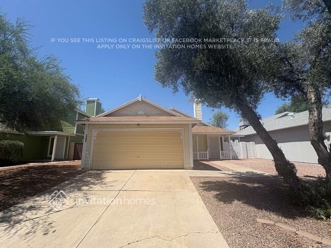 Building Photo - 6432 W Christy Dr