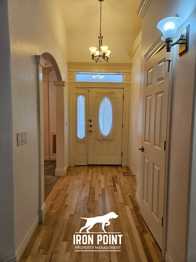 Foto del edificio - 3bed/2bath in sought after Nampa neighborhood w/3 car garage and large bonus room.