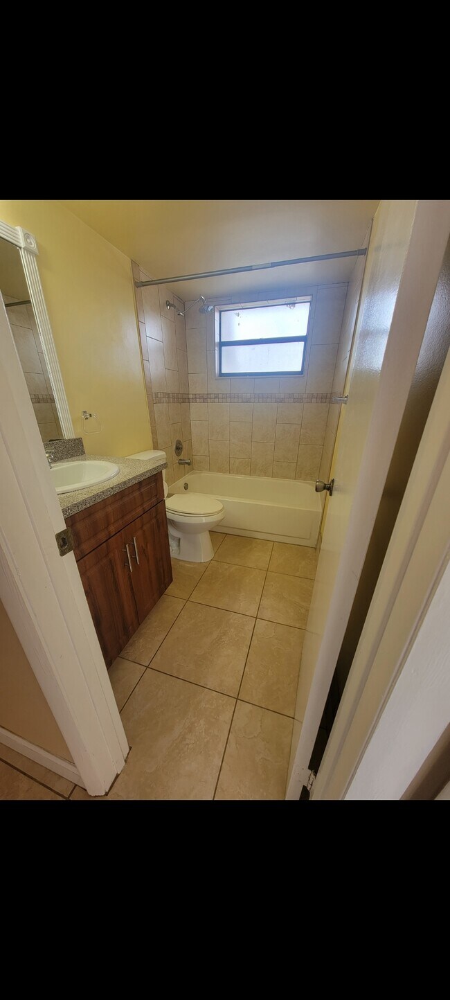 Foto del edificio - 14931 SW 104th St
