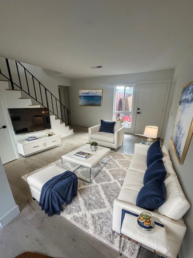 Building Photo - 10573 Torrington Cir