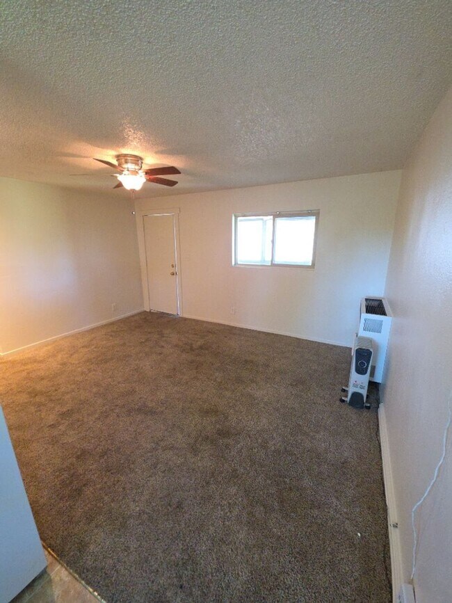 Foto del edificio - 2554 Beach Ln