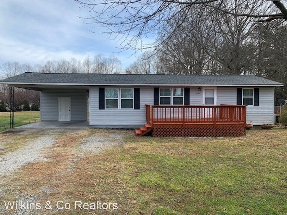 Foto principal - 2 br, 1 bath House - 2148 CHANDLER MILL RD