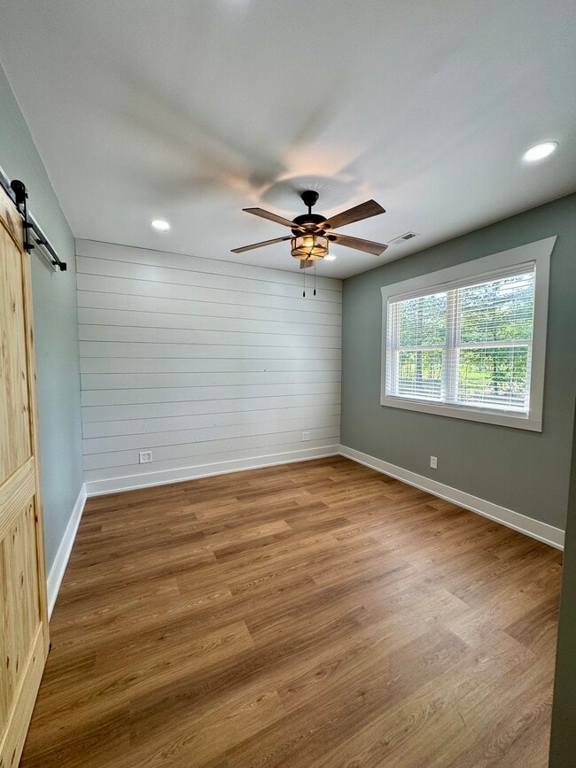 Master bedroom - 3838 County Road 222