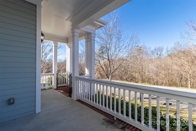Building Photo - 16323 Spruell St
