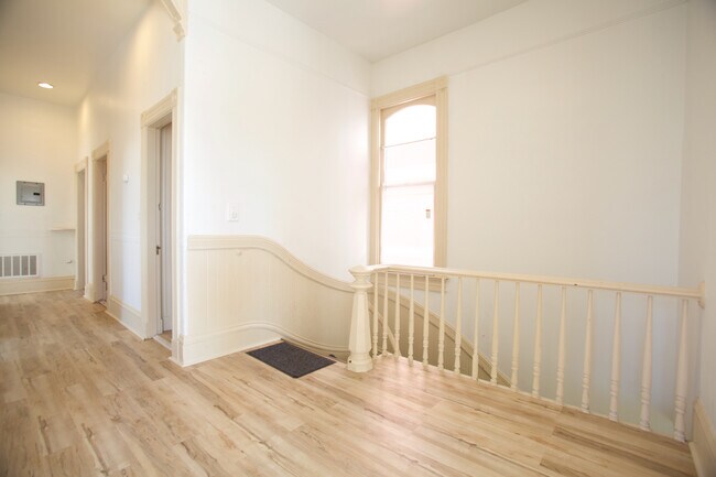 Building Photo - 3144 22nd St
