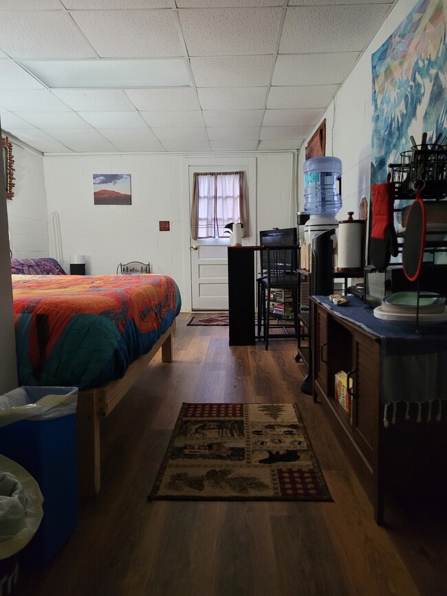 Foto del edificio - 3691 Max Patch Rd