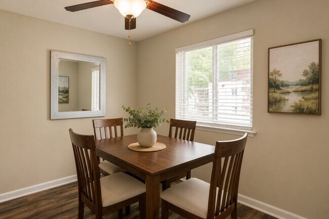 Foto del edificio - Cedar Creek Apartment Homes