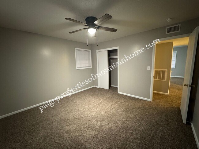 Foto del edificio - 1011/1015 Bryant Street