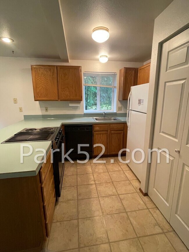 Foto del edificio - 14309 44th Ave Ct NW
