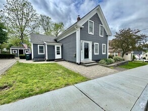 Building Photo - 29 Walcott St