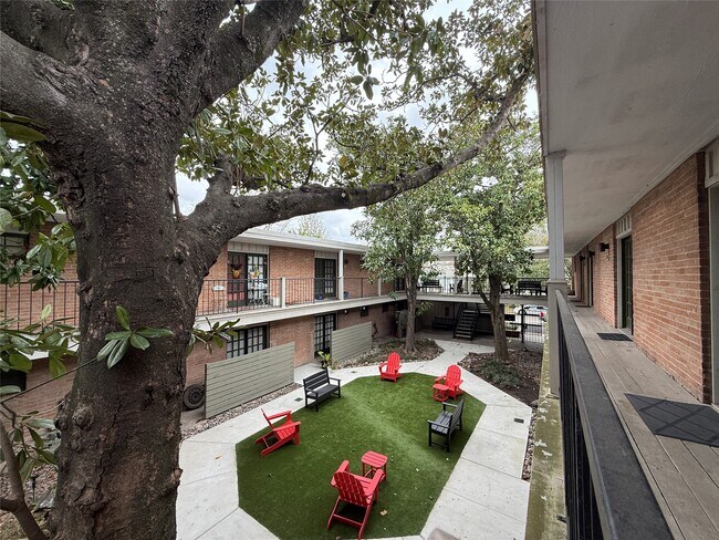 Foto del edificio - 1801 Cortlandt St