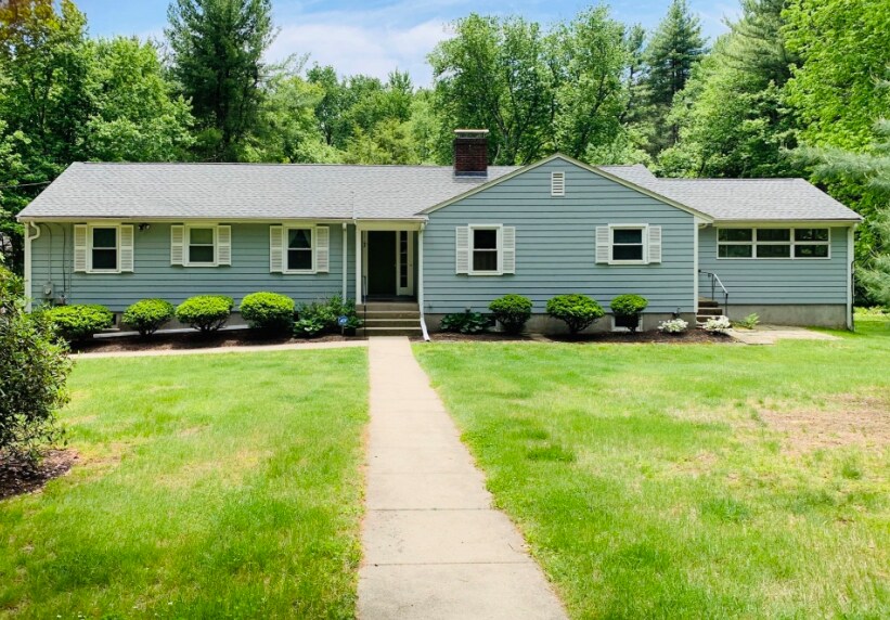 Primary Photo - 21 Hillside Rd